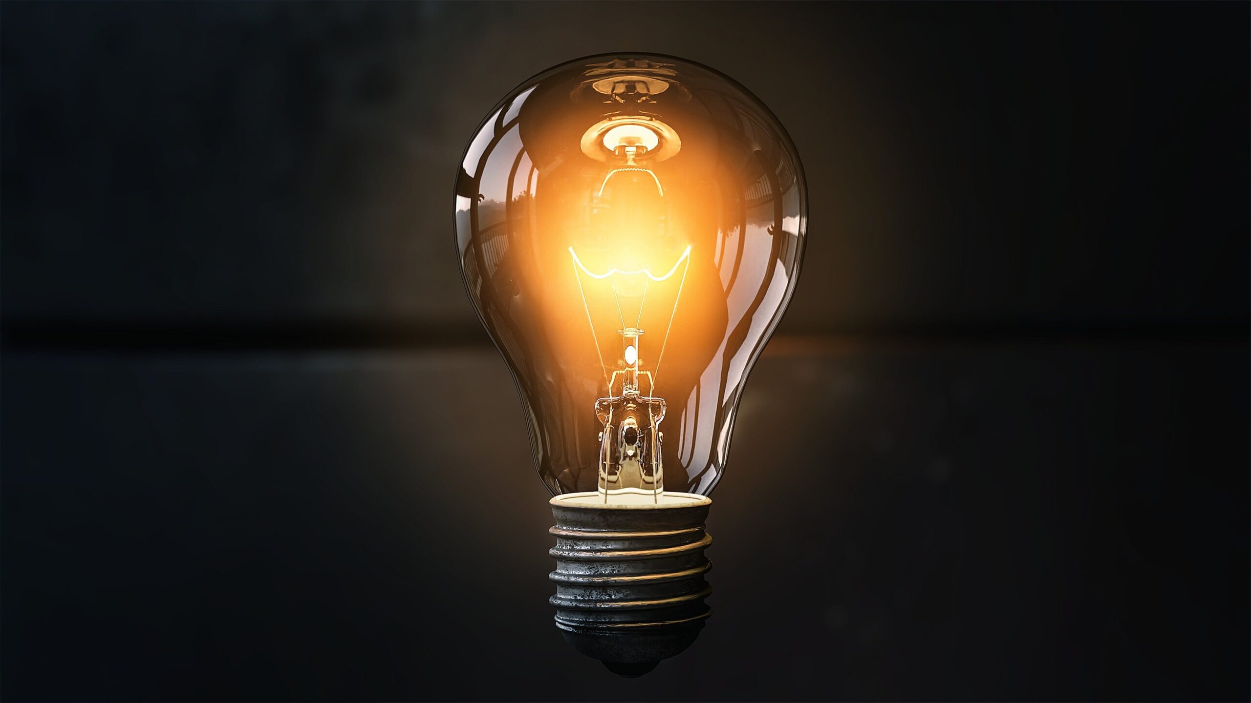 qimono light bulb 4514505 scaled